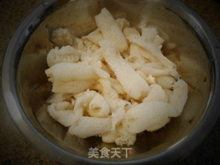 养生竹荪乌骨鸡汤（竹丝鸡）的做法步骤：5