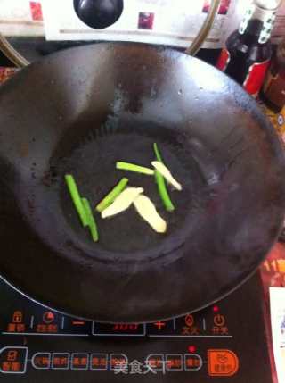 青菜烧丸子的做法步骤：4