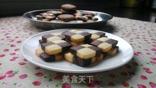 双色小棋格饼干的做法步骤：12