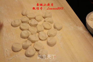 猪肉胡萝卜馅饺子的做法步骤：16