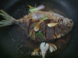红烧金昌鱼的做法步骤：8