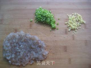 香芹虾丸的做法步骤：3