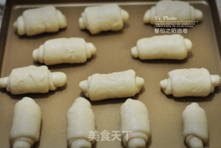 奶油面包卷的做法步骤：12