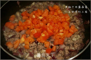 黑椒牛肉蘑菇酱的做法步骤：7