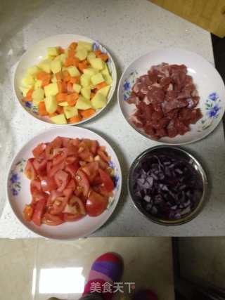 15分钟轻松搞定东北口味罗宋汤的做法步骤：1