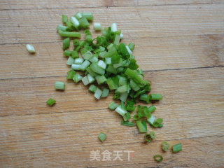 鸡肉小馄饨的做法步骤：2