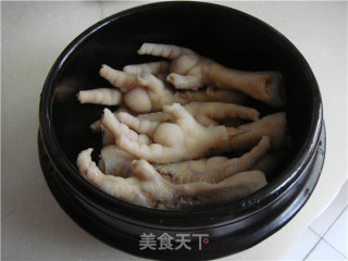石锅可乐卤凤爪的做法步骤：5