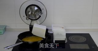 西红柿炒蛋的做法步骤：2