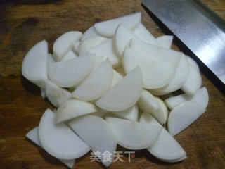沙茶酱油豆腐炒萝卜的做法步骤：3