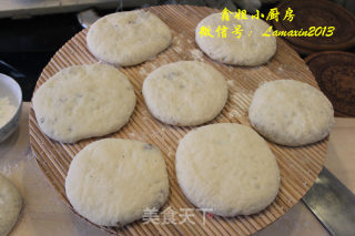牛肉洋葱馅饼的做法步骤：15