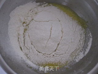 蜜红豆戚风蛋糕的做法步骤：5