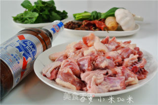 薄荷啤酒鸭的做法步骤：1