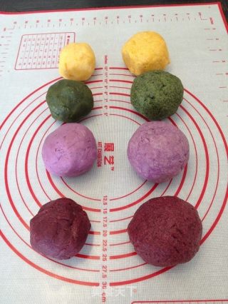 花样酥皮点心的做法步骤：4