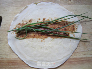 小葱鸡蛋煎饼的做法步骤：11