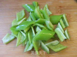 尖椒炒干豆腐的做法步骤：3