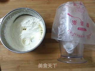 万圣节杯子蛋糕的做法步骤：10