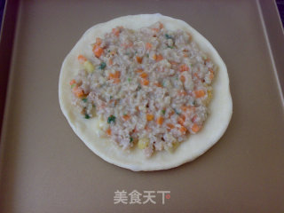沙姜肉酱薄底披萨的做法步骤：11