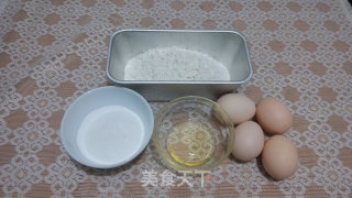 海绵蛋糕的做法步骤：1