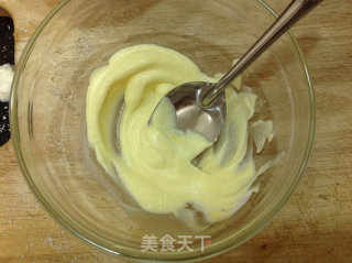 椰蓉奶油兔子生日蛋糕的做法步骤：12