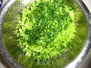 芹菜小馄饨的做法步骤：3