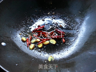 鸡翅干煸豆腐干的做法步骤：7