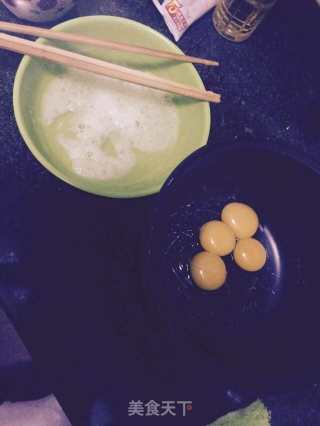 电饭煲做蛋糕的做法步骤：2