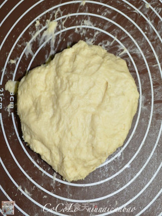 私菜食谱经－－牛奶餐包【手工版】的做法步骤：8