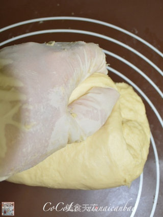 私菜食谱经－－牛奶餐包【手工版】的做法步骤：11