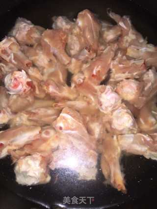 童年鸡骨的做法步骤：2