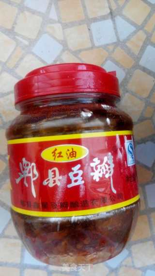 家庭鱼香肉丝的做法步骤：1