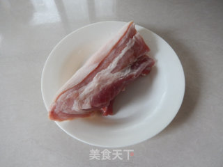 生煎五花肉的做法步骤：1