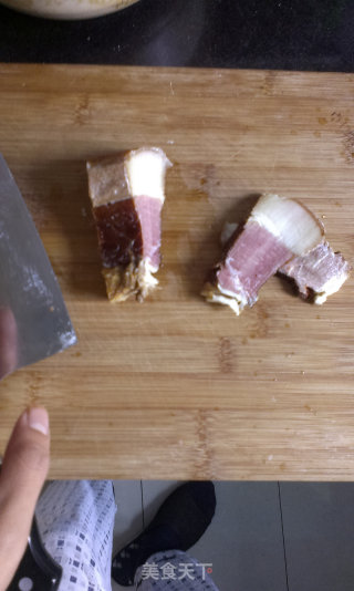 四季豆炒腊肉的做法步骤：1