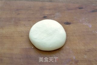 【番茄配方】在家尽享必胜客美味披萨系列——牛肉香肠披萨的做法步骤：4