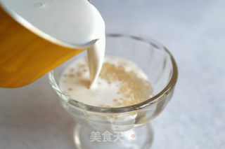 芒果椰浆西米露的做法步骤：3