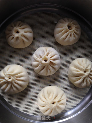萝卜白菜鲜肉包的做法步骤：19