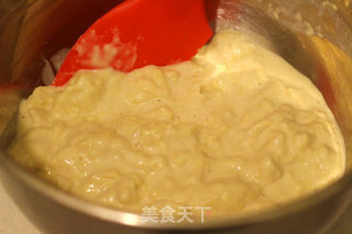 用冷藏中种和液种做个肉松面包卷来吃吃的做法步骤：2
