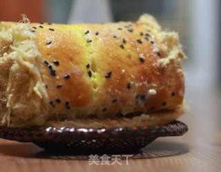 用冷藏中种和液种做个肉松面包卷来吃吃的做法步骤：9