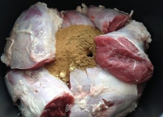 五香酱牛肉的做法步骤：9