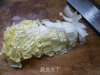 榨菜鸡蛋炒白菜的做法步骤：2