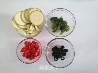 法式蔬菜咸蛋糕的做法步骤：1