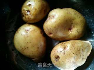 香煎土豆片的做法步骤：1