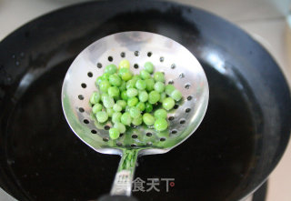 【XO酱爆五彩鱿鱼花】的做法步骤：8