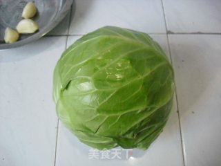 腊肉炒包菜的做法步骤：1