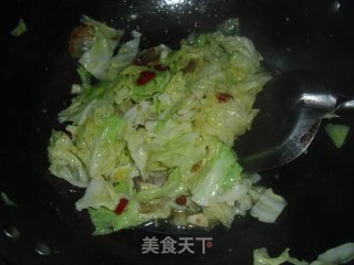 腊肉炒包菜的做法步骤：7