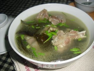 腊膀脊骨海带汤的做法步骤：9
