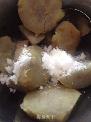 绿豆馅红薯饼的做法步骤：2