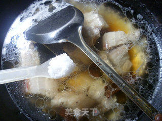 豆结烧五花肉的做法步骤：7
