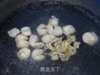 西芹炒鲜贝的做法步骤：3