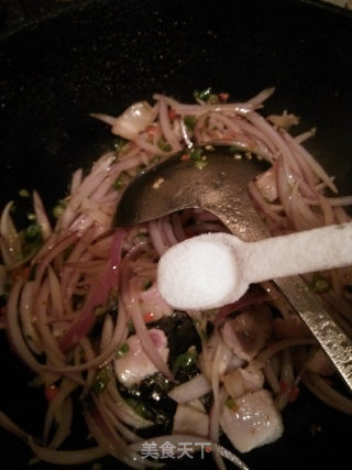 洋葱炒肉的做法步骤：8