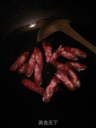 莴笋炒香肠的做法步骤：4